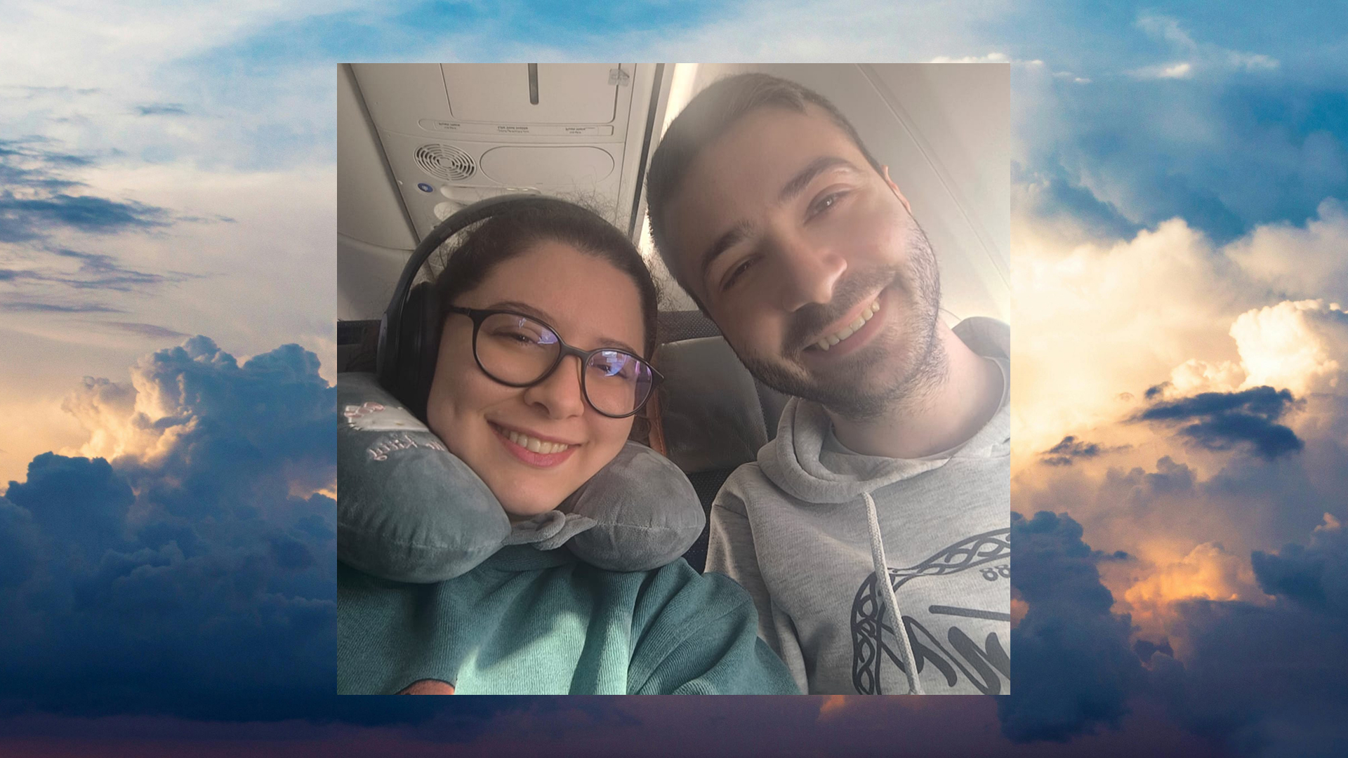 Turkish couple moving to Dubai in the plane.